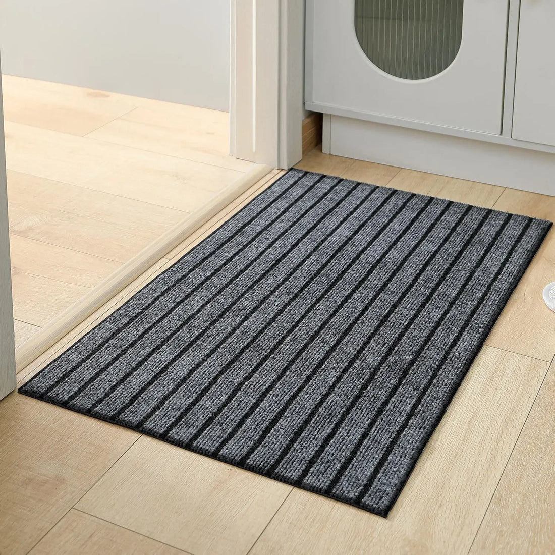 Modern Minimalist Square Floor Mat - Durable, Stain/Fade Resistant, Non-Slip Rubber Backing, Machine Washable for Indoor/Outdoor