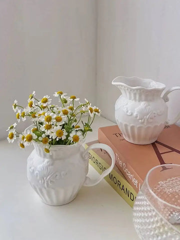 Fashion Retro Relief Ceramic Vase Living Room Desktop Decoration White Milk Pot Vase Home Decoration