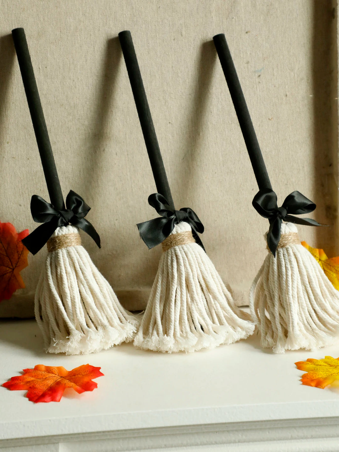 1, 3pcs Halloween Witch Broom Decorations Gothic Tabletop Ornaments with Black Bowknot Handmade Craft for Home, Party & Desktop