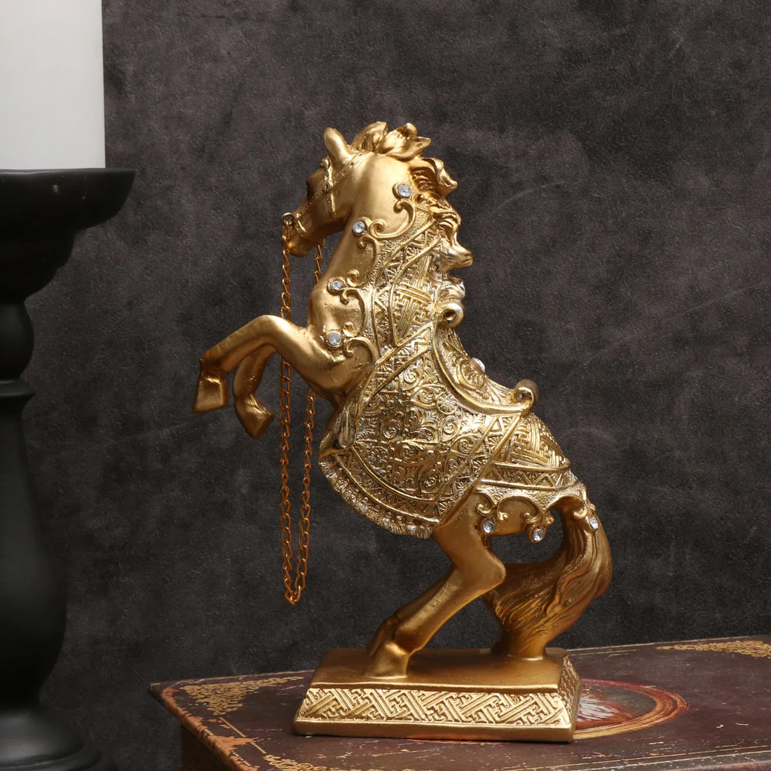Elegant Resin Horse Statue - Majestic Golden, Perfect for Home & Office Decor, Ideal for Living Room, Entryway, and Cabinet Disp