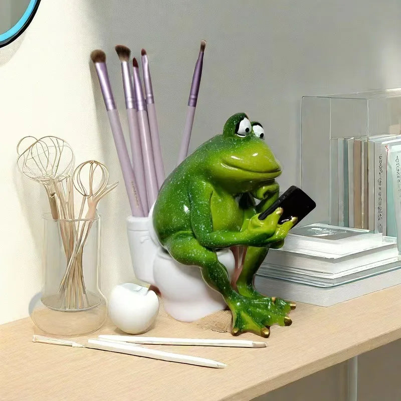 Whimsical Frog on Toilet Statue, Multifunctional Organizer with Pen Holder, Makeup Brush Pot & Ashtray, Novelty Desk Decor