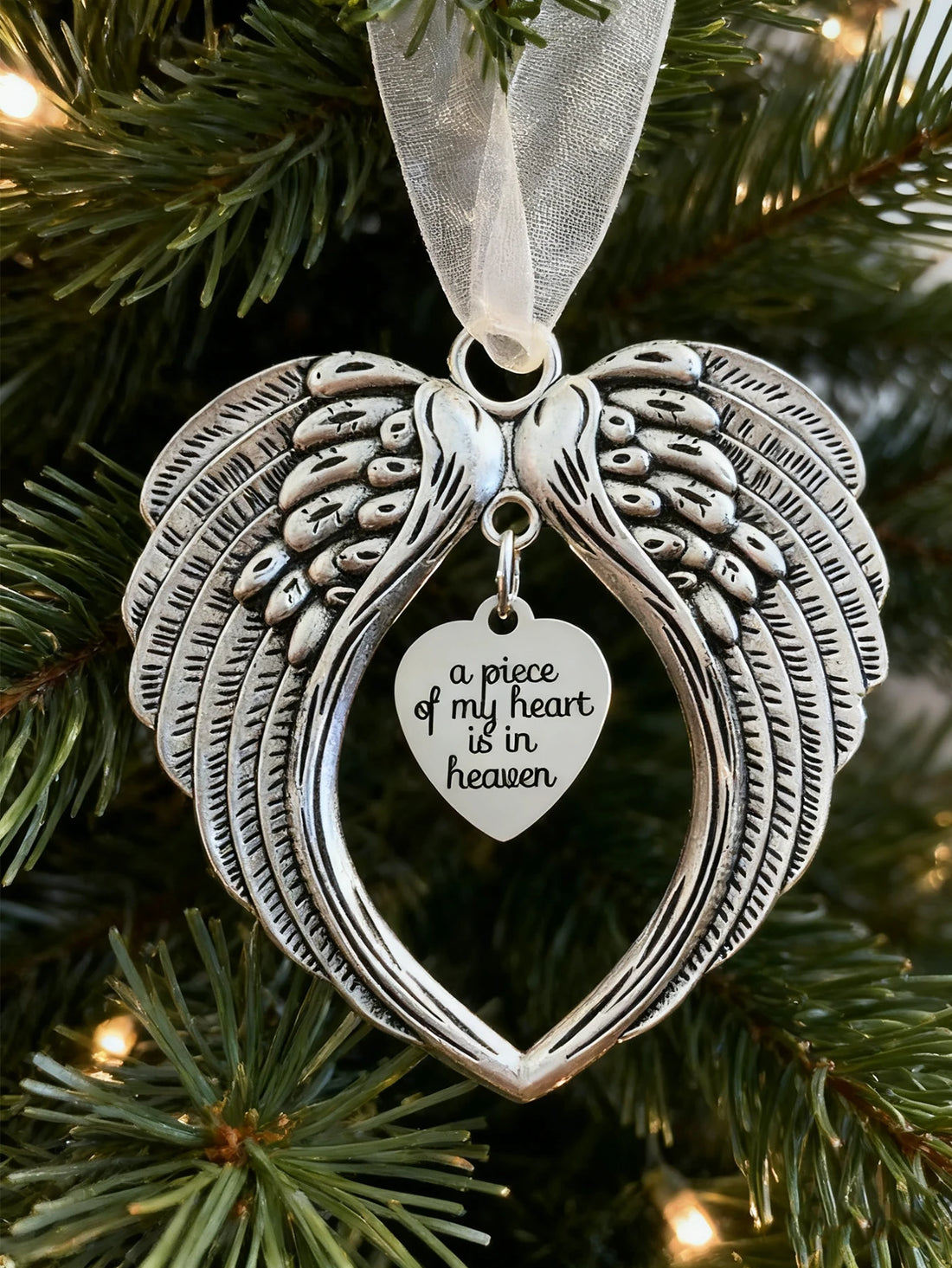 Memorial Angel Wing Christmas Ornament Pendant, Personalized Photo Holder with Red Ribbon, Festive Hanging Decor for Xmas Tree