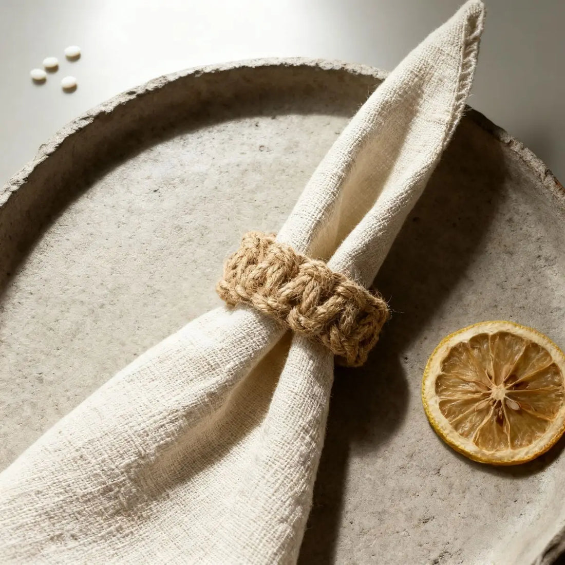 6/12 Pcs Napkin Rings Natural Burlap Table Decor Fall Farmhouse Napkin Rings for Thanksgiving, Christmas, Wedding , Party