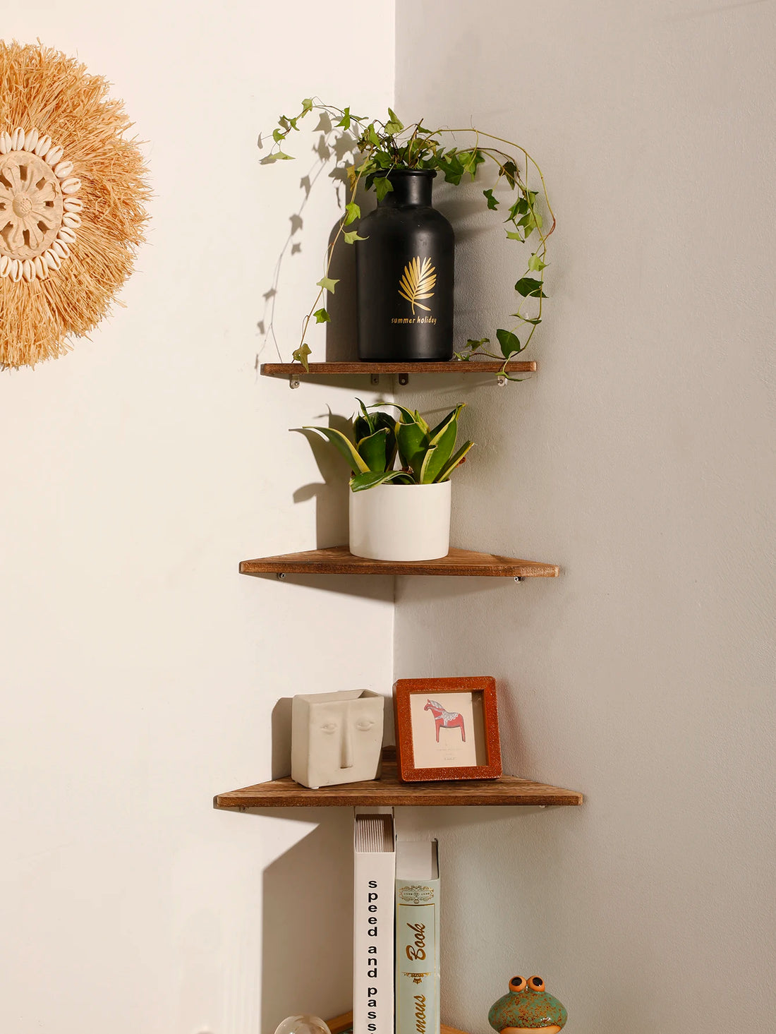 Wooden Floating Shelf Charcoal Burnt Triangle Wall Shelves Dsiplay Stand Corner Storage Rack Flower Pot Holder Home Decor Gifts